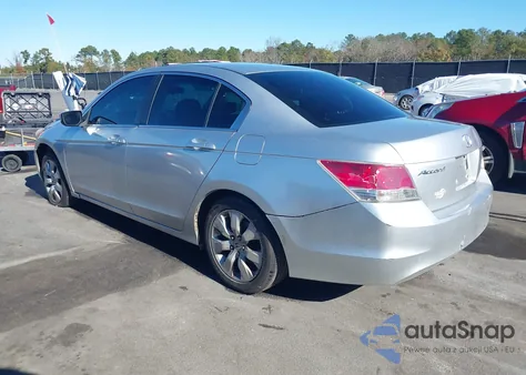 2009 Honda Accord 2.4 Ex z USA, uszkodzony, nr VIN 1HGCP26759A182893